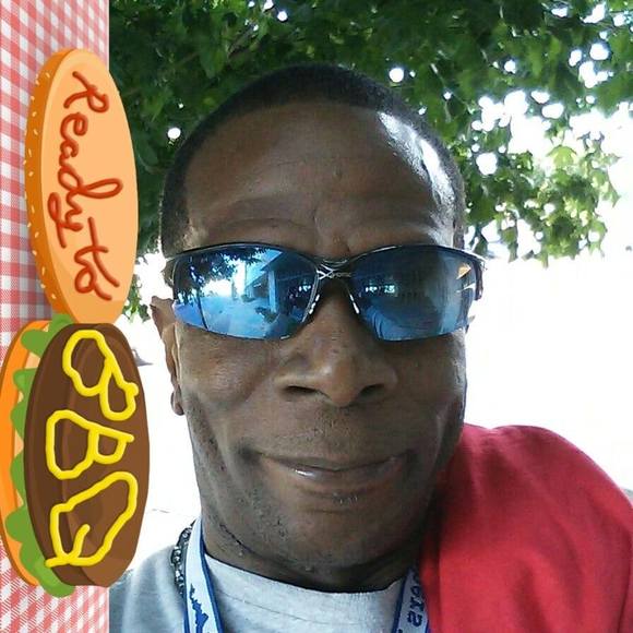 Meet your Posher, Vincent - Picture 1 of 1